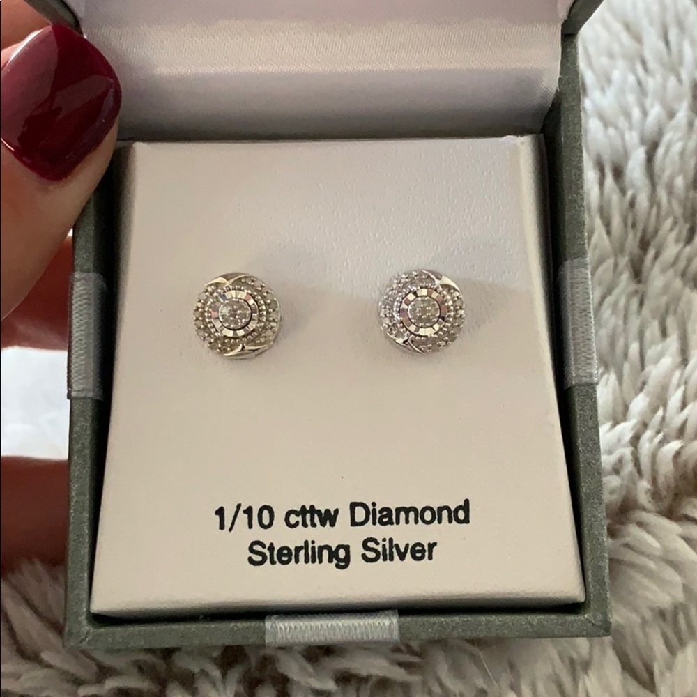 Diamond earrings